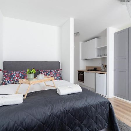 Elegant Pet-Friendly Studio In Krakow By Noclegi Renters 외부 사진