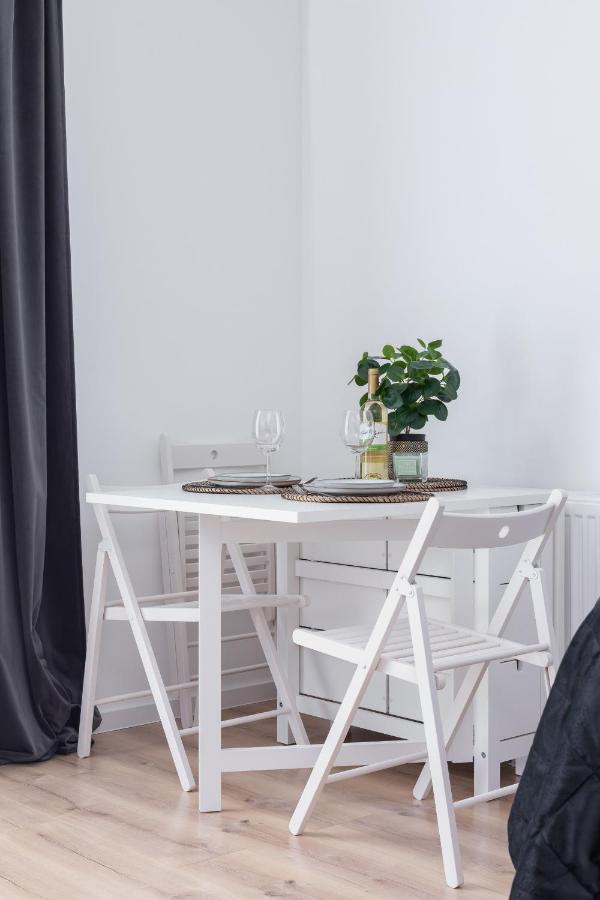 Elegant Pet-Friendly Studio In Krakow By Noclegi Renters 외부 사진